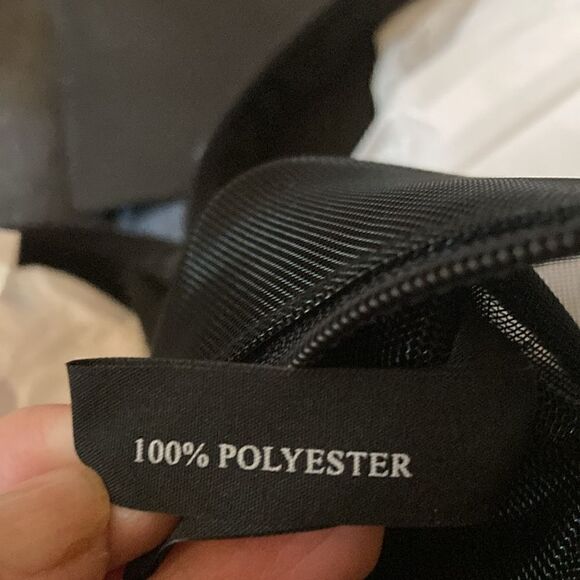 Dior Beauty Cosmetic/Jewlery Travel Case in Black Houndstooth with Silver logo. - Picture 10 of 10